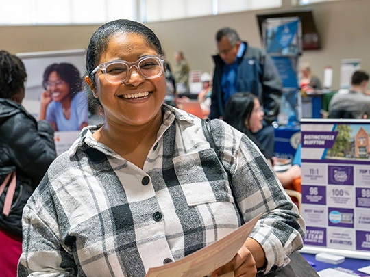 Owens students at the transfer fair, Toledo-area Campus